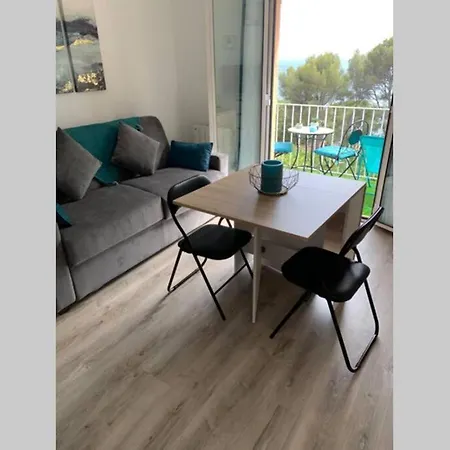 Vue /parking Privatif *